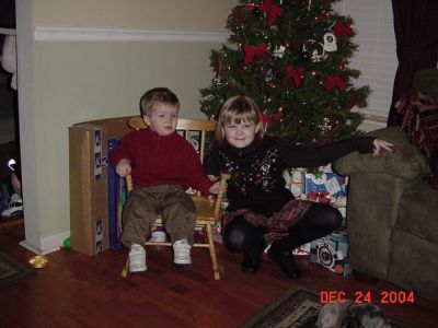 Christmas 2004 014.jpg