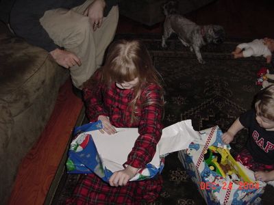 Christmas 2004 026.jpg